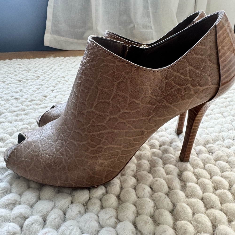 LOUIS VUITTON Peep Toe Bootie
